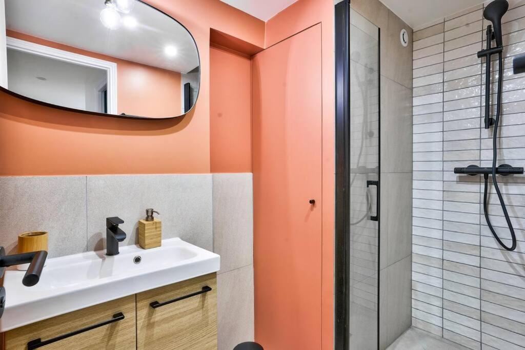 Magnifique Appartement Pour 6 - Montorgueil Париж Экстерьер фото